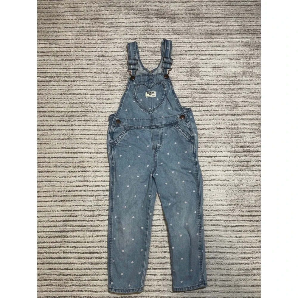 OshKosh Bgosh Girls 4T Blue Denim Heart Print Overalls Heart Bib Pocket